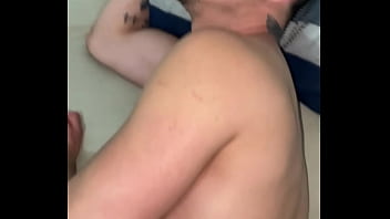 Meu Amigo Da Escola Foi O Em Casa Para Fazer O Trabalho De Casa E Acabamos Transando Bem Gostoso Com Ele thumbnail