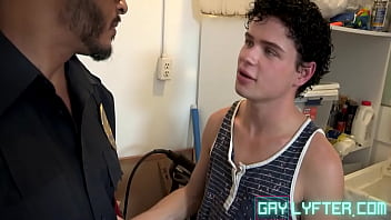 Youngperps A Favor For Protection thumbnail