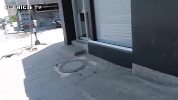 Diciembre para compartir con tu pareja novia o amante pero no la dejes sola porque la mando a buscar y me quedo con ell