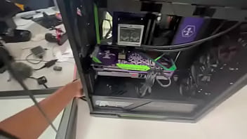 Yanpol construyendo una pc