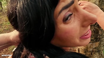 Linda del sol goes into the nature and fucks a big cock in her pussy and ass with pee