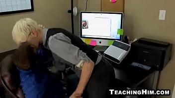 Horny Twink Timo Garrett Sucking On A Hard Cock thumbnail