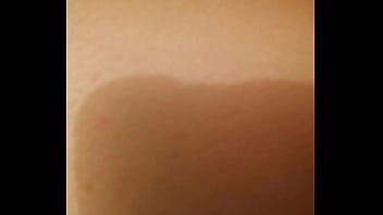 Ella quiere sexo 3 veces al día buscanos juanlatino4 para más