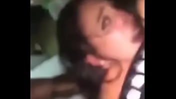 Como grita de tanto placer