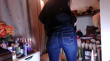 My ass looks good in jeans