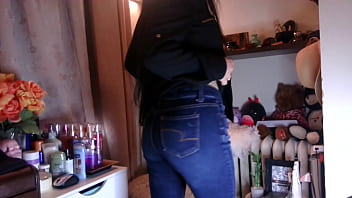 My ass looks good in jeans