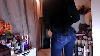 My ass looks good in jeans