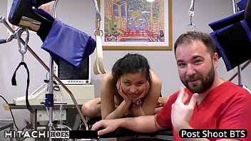 Freshman gets mandatory hitachi orgasm from doctor tampa raya nguyen