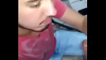 Viadinho Mamando Negão Casado thumbnail