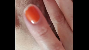 Adoro me tocar quando nao tenho um macho