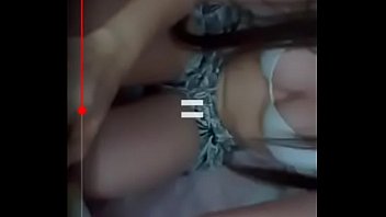 Live da novinha da #cdg mostrando a buceta