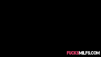 Fucksmilfscom She Cannot Wait To Get Intimate With Her New Boyfriend But First She Seeks A Little Advice From Her Horny Stepmom Maggie Green thumbnail