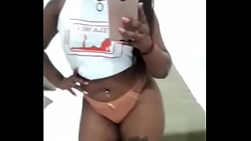 Em breve no canal tela nua xv bella índia prime