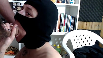 Le chupo la verga gigante a mi hermanastro me encanta su verga