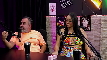 Existe acordos entre criadores não beija se o ver chupando outra mulher não tem ciúmes e as mulheres que a querem pegar binho ted ted oficial watch sheer red