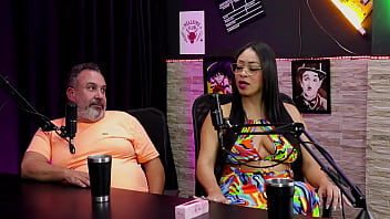 Existe acordos entre criadores não beija se o ver chupando outra mulher não tem ciúmes e as mulheres que a querem pegar binho ted ted oficial watch sheer red