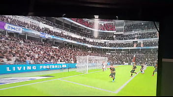 Jg arrombando os adversários