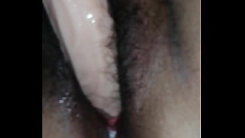 Su panocha es muy elastica asi que le caben mas d