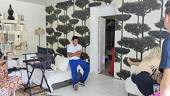 Bts hacemos un intercambio de parejas con amigos parte 1