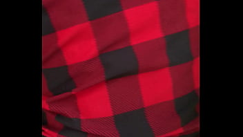 Chamei ele pra entrar no terreno comigo e fodemos no mato