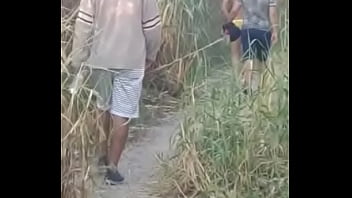 Pelado Na Mata Floresta Brasil thumbnail