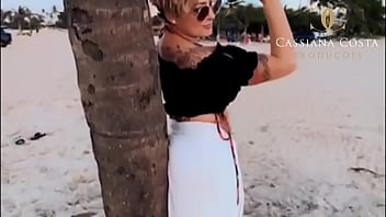 Essa baixinha não para de aprontar