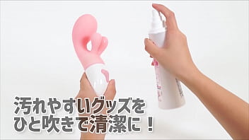 シュッシュ！とスプレーすれば、いい香りとともに消毒できちゃう