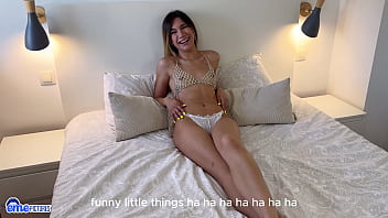 Emepictures megan love gives eme a hot salivating deepthroat