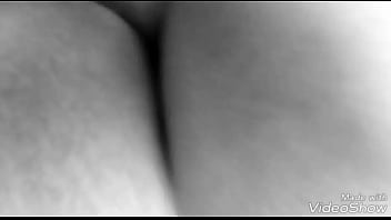 Metendo olhando pro cuzinho da esposa