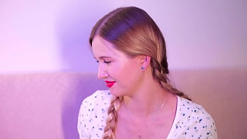 Stella cardo sexy shakes her ass