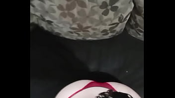 Branquinha gostosa se exibindo bunda enorme