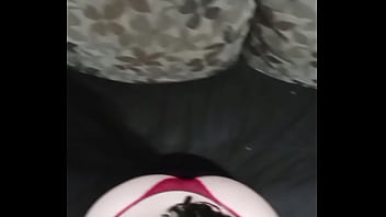 Branquinha gostosa se exibindo bunda enorme