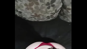 Branquinha gostosa se exibindo bunda enorme