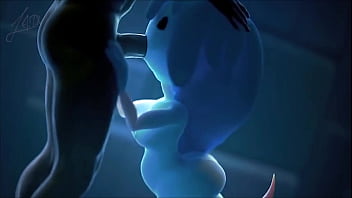 Spooky dándote una mamada