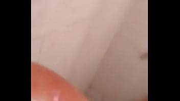 Baño espuma desnudo