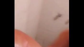 Baño espuma desnudo