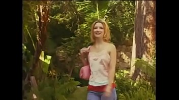 Beautyful babe chrystal heart sucks and fucks near by the pool