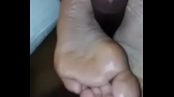 Black Footjob Showing Soles thumbnail