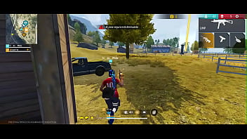 Dei hooyah usando minha bengala