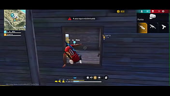 Dei hooyah usando minha bengala