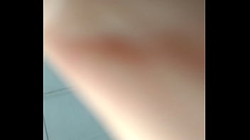 Trộm được quần lot gái mập dâm nứng ướt đũn quần