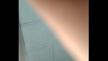 Trộm được quần lot gái mập dâm nứng ướt đũn quần