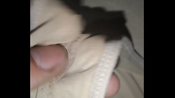 Trộm được quần lot gái mập dâm nứng ướt đũn quần