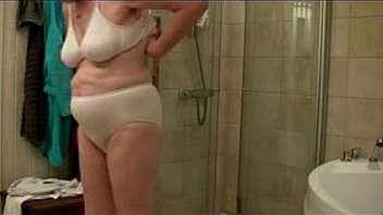 Gisele 74 Grosse Pute 1 thumbnail