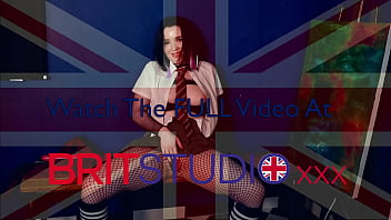 Emo student makes herself cum hard