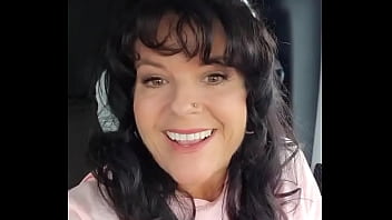 Thank you to my lovely followers i hit 1000 today it was a special bonus as i am heading out to make some hot content f