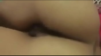 Mi novia se mete el dedo bien rico