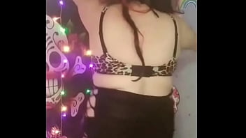 Kepi carter masturbating with money findom