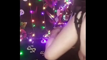 Kepi carter masturbating with money findom