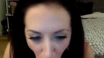 Busty hot cam model dildo fuck